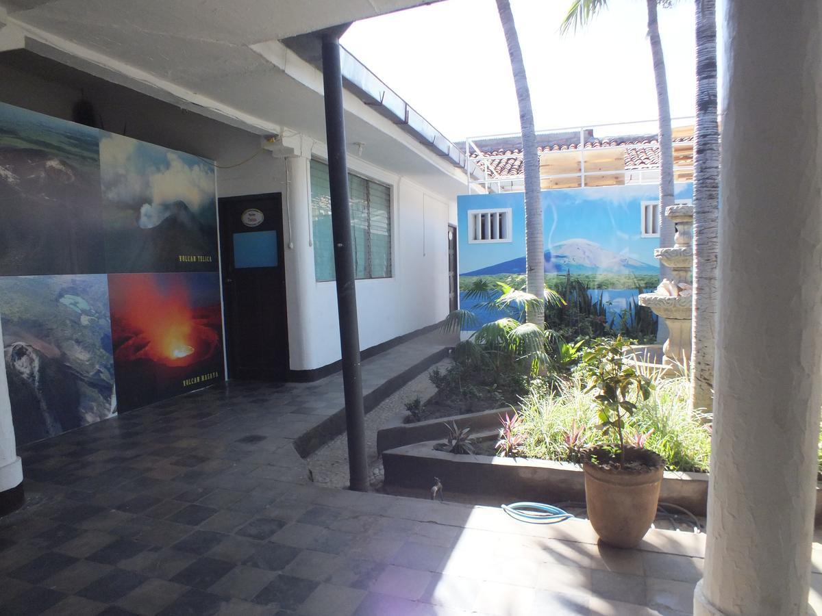 Volcano Hostel León Buitenkant foto