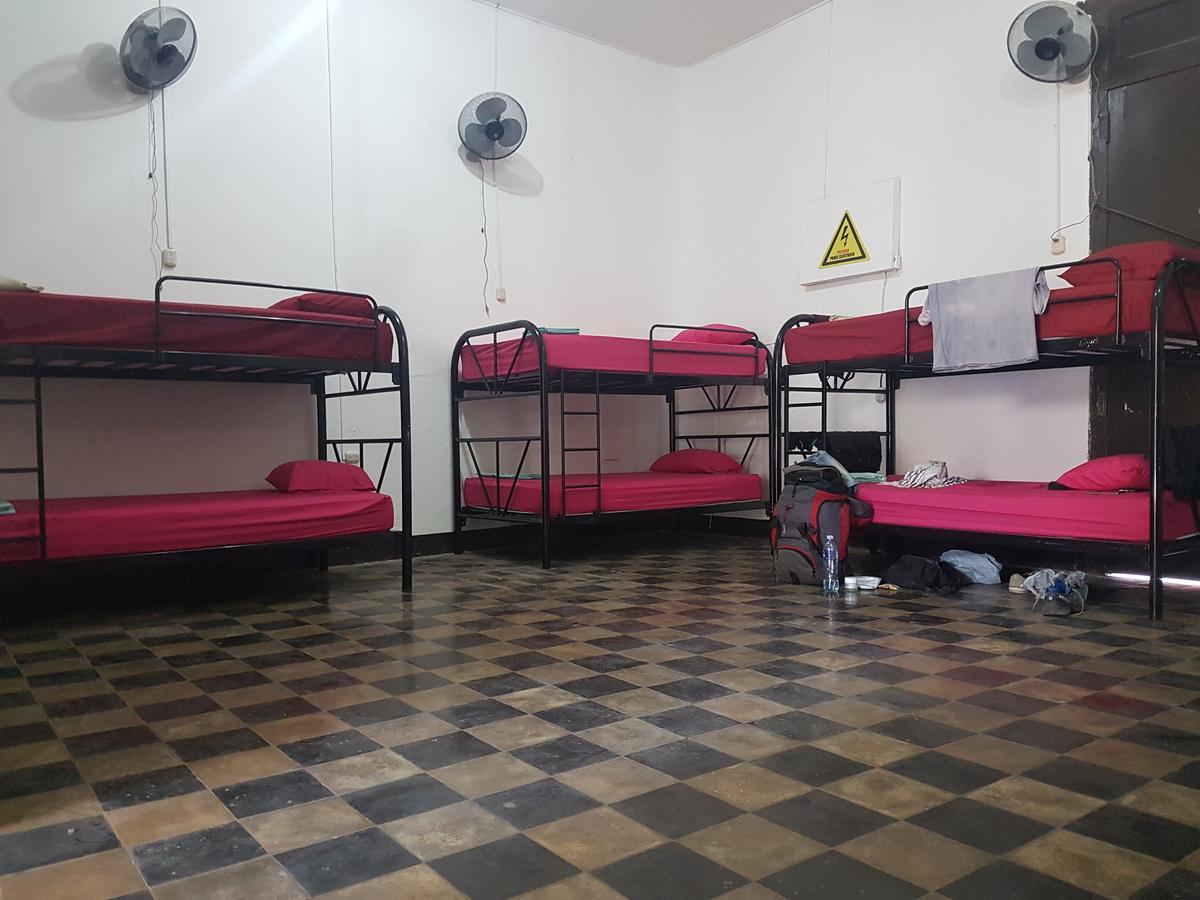 Volcano Hostel León Buitenkant foto