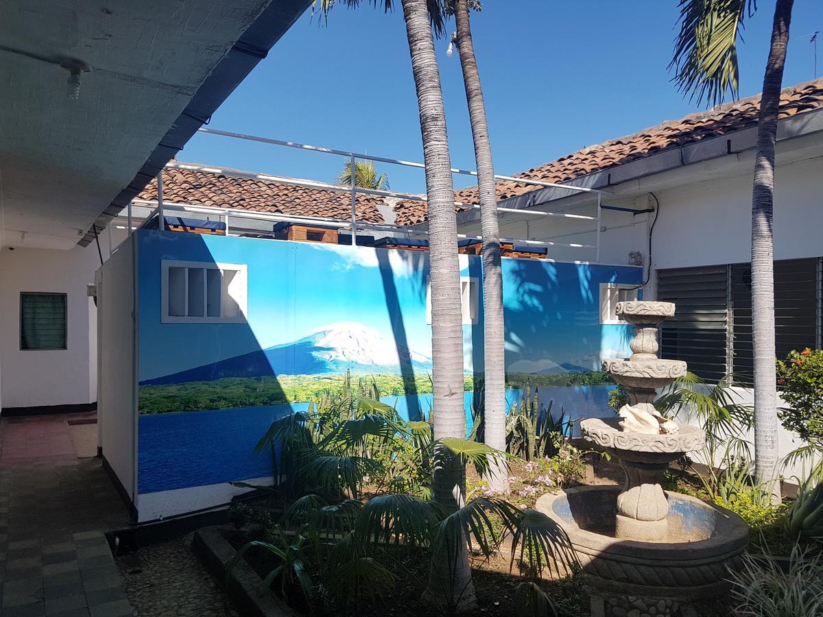Volcano Hostel León Buitenkant foto